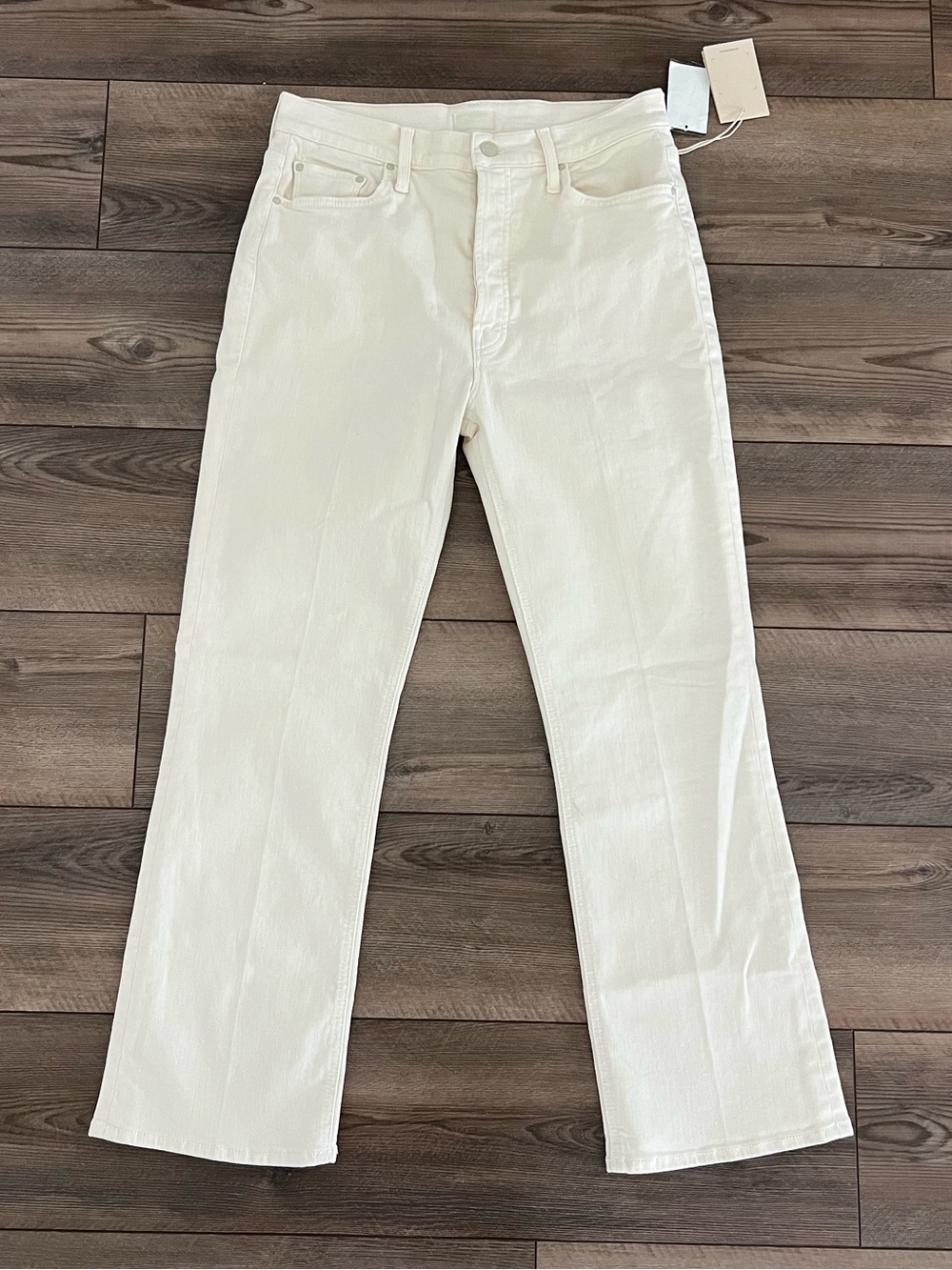 NWT MOTHER
The Tripper High Rise Ankle Jeans in Cream Puff Sz 30
